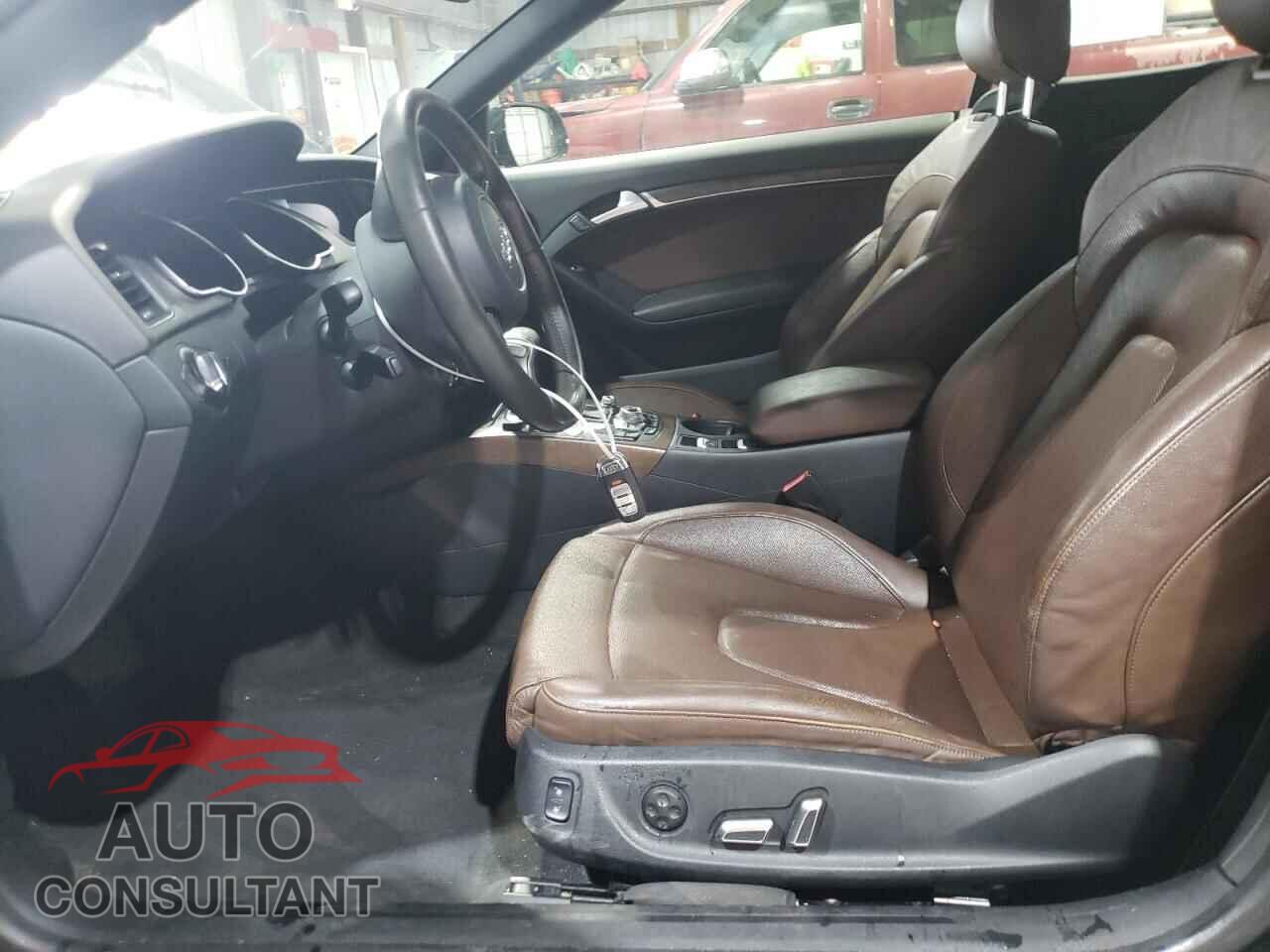 AUDI A5 2013 - WAULFAFH4DN013158