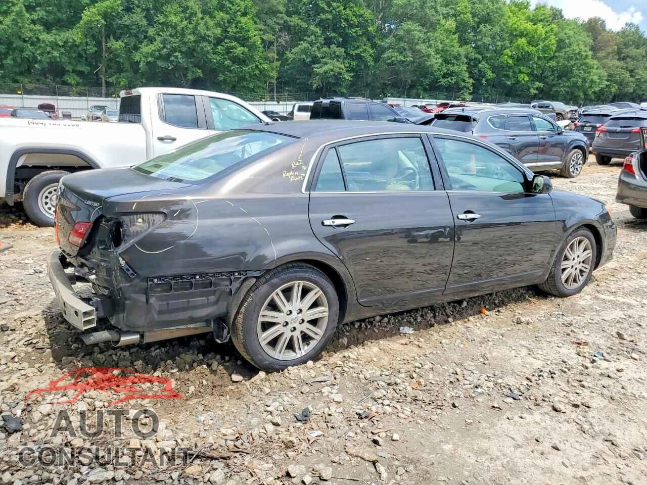TOYOTA AVALON 2010 - 4T1BK3DB8AU366083