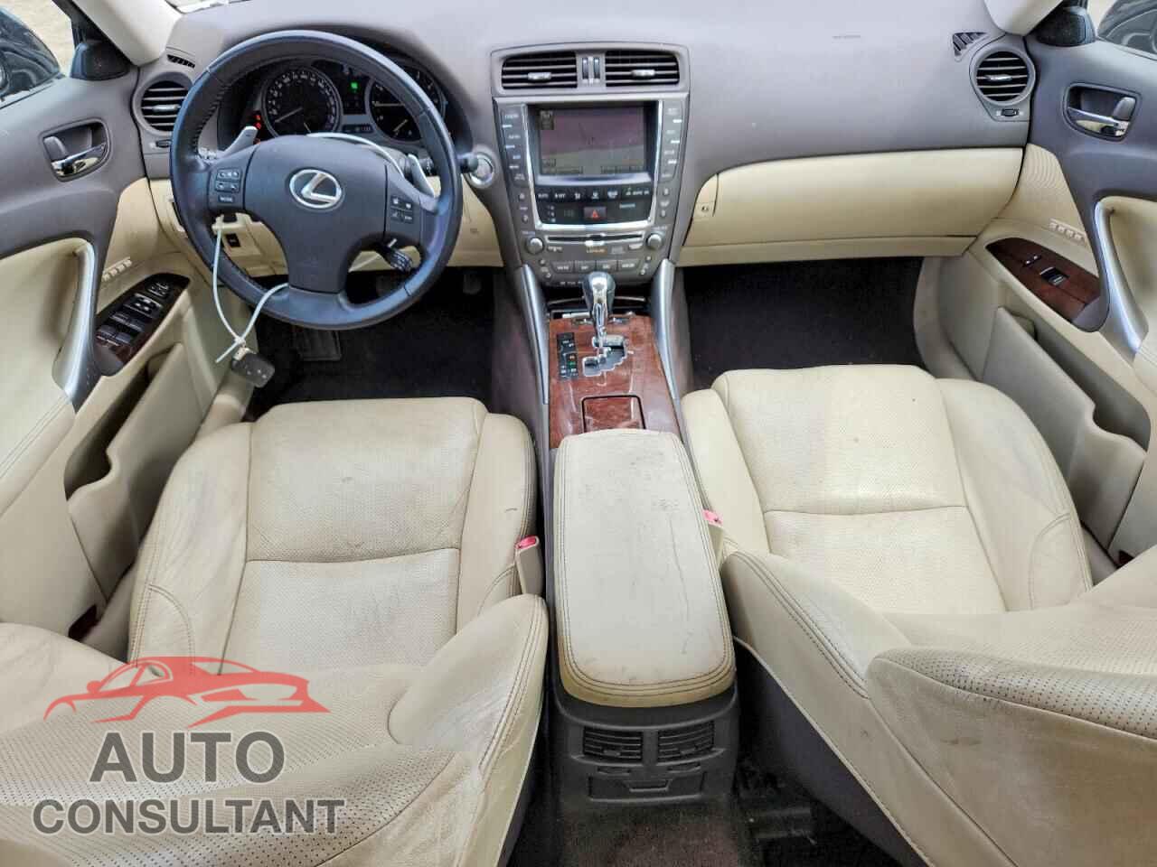 LEXUS IS 2010 - JTHBE5C23A5023845