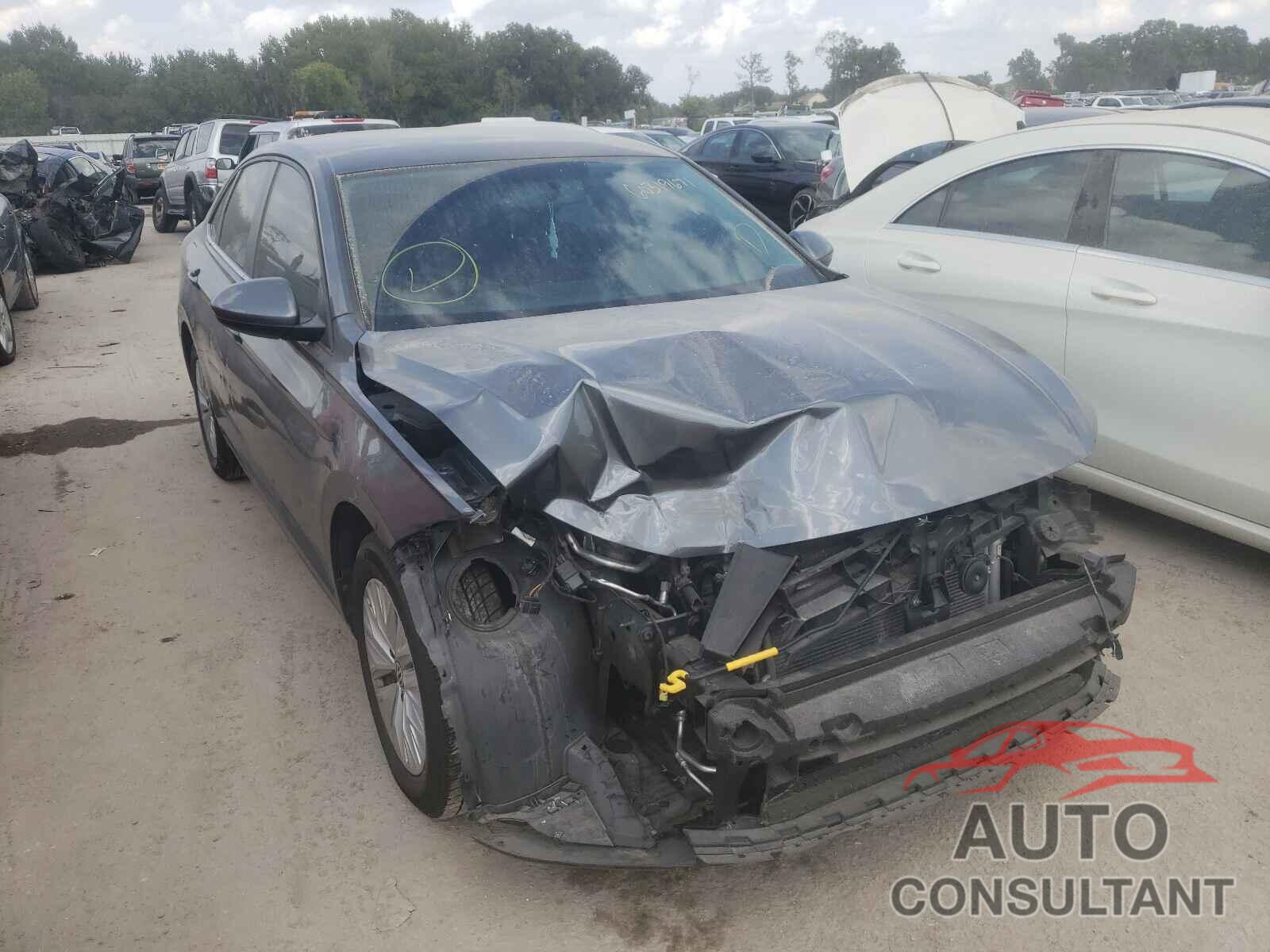 VOLKSWAGEN JETTA 2019 - 3VWC57BU5KM027523