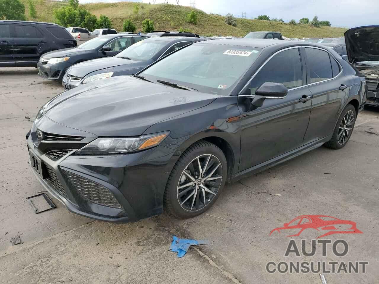 TOYOTA CAMRY 2023 - 4T1G11BK2PU100731