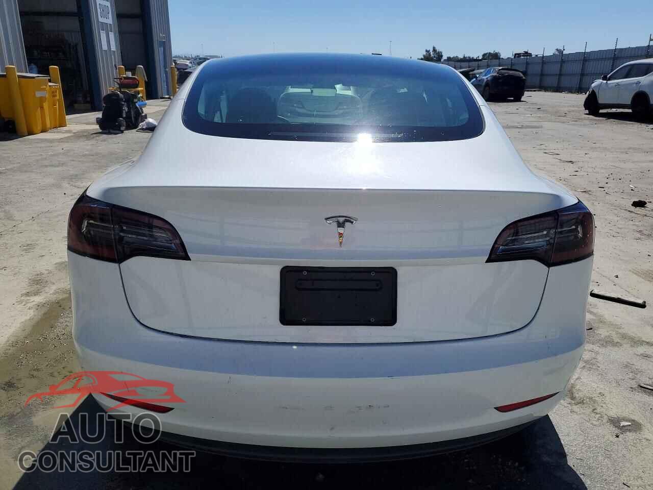 TESLA MODEL 3 2023 - 5YJ3E1EA7PF460032