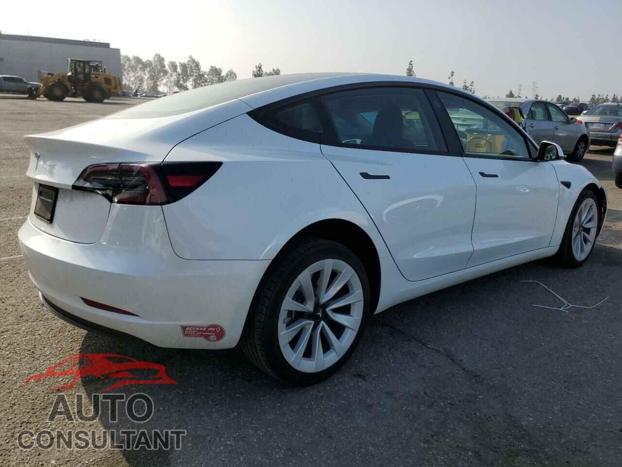 TESLA MODEL 3 2023 - 5YJ3E1EA0PF647709