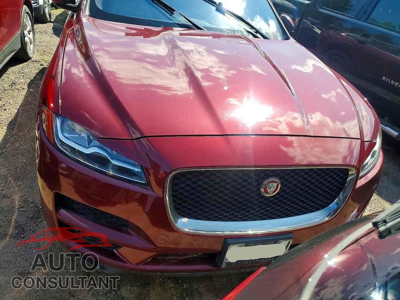 JAGUAR F-PACE 2017 - SADCK2BVXHA885720