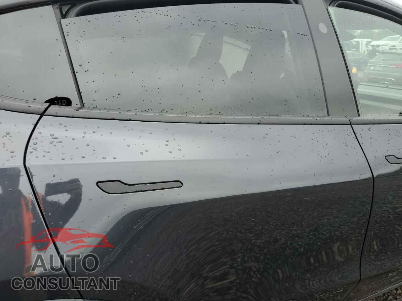 TESLA MODEL Y 2026 - 7SAYGDEEXTF362842