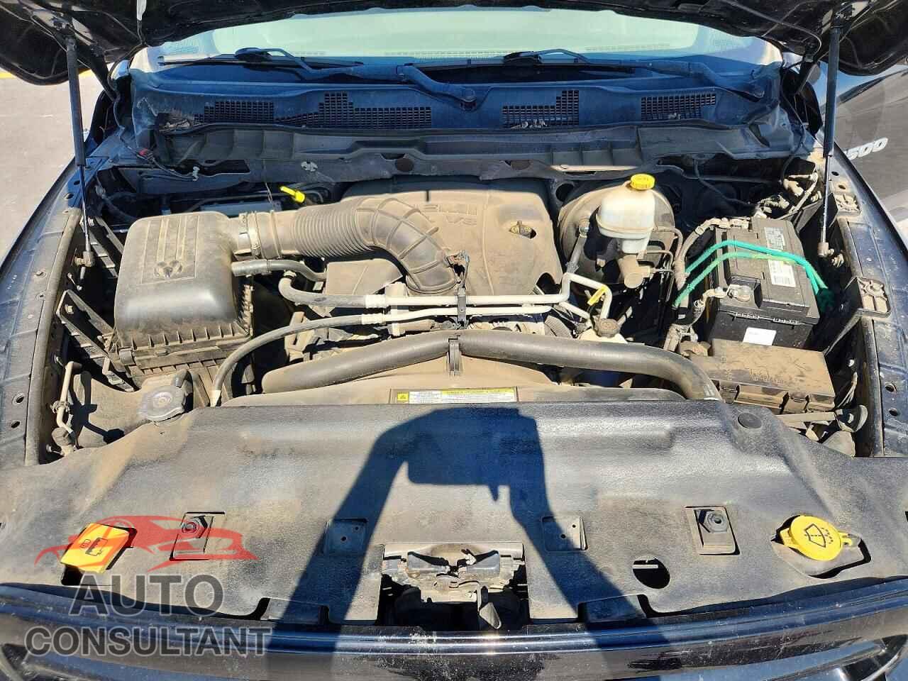 DODGE RAM 1500 2012 - 1C6RD7LT5CS119091