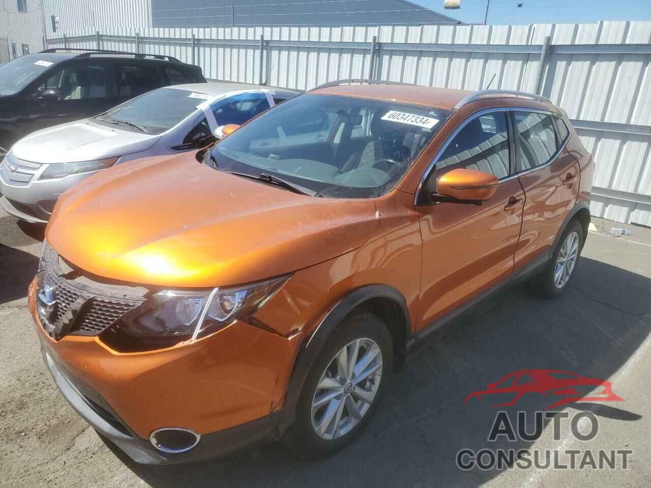 NISSAN ROGUE 2017 - JN1BJ1CR3HW136673