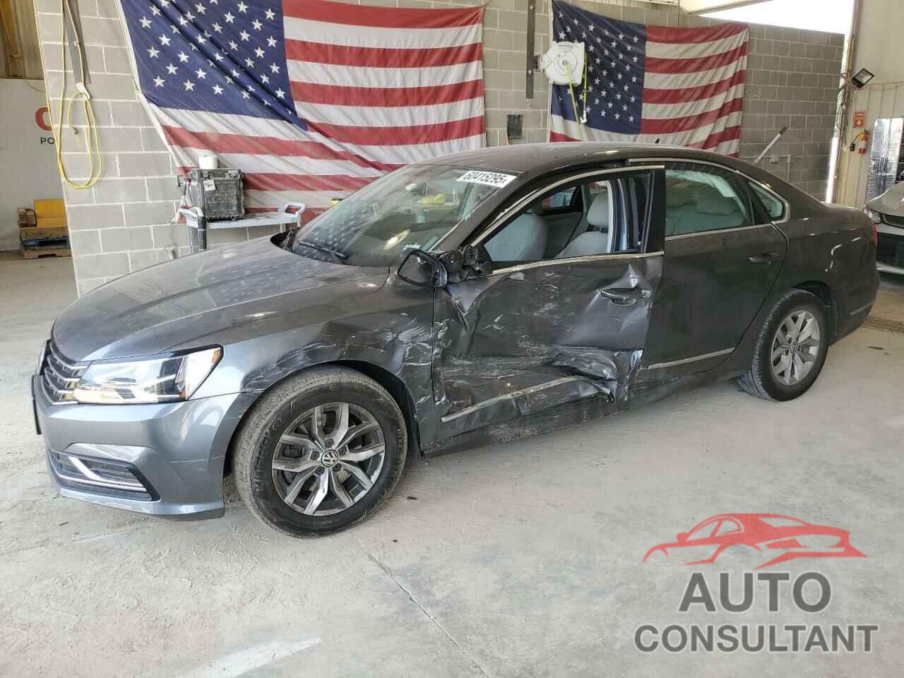 VOLKSWAGEN PASSAT 2017 - 1VWAT7A36HC077623