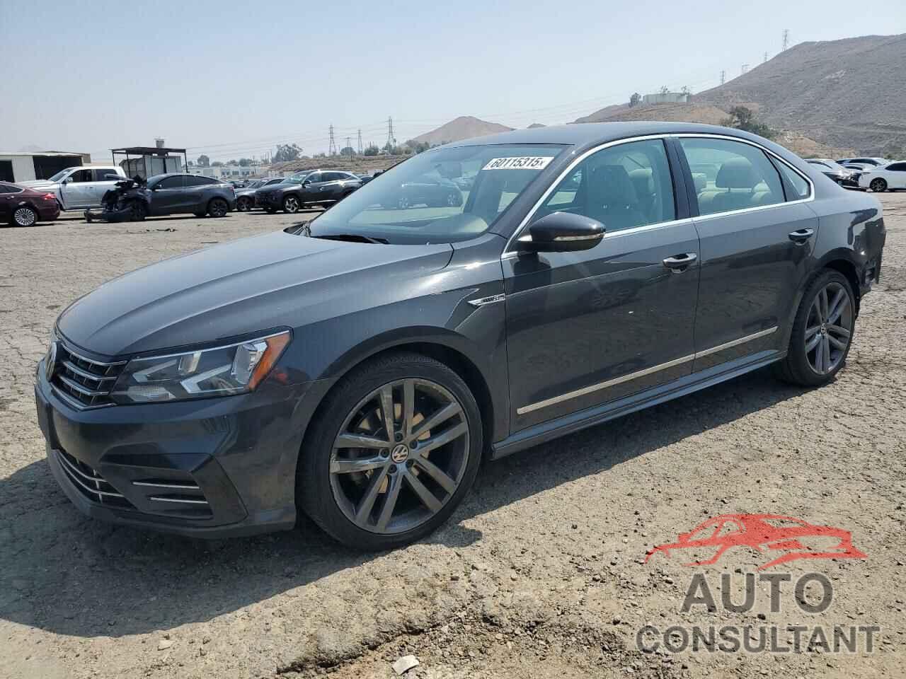 VOLKSWAGEN PASSAT 2017 - 1VWDT7A35HC028622