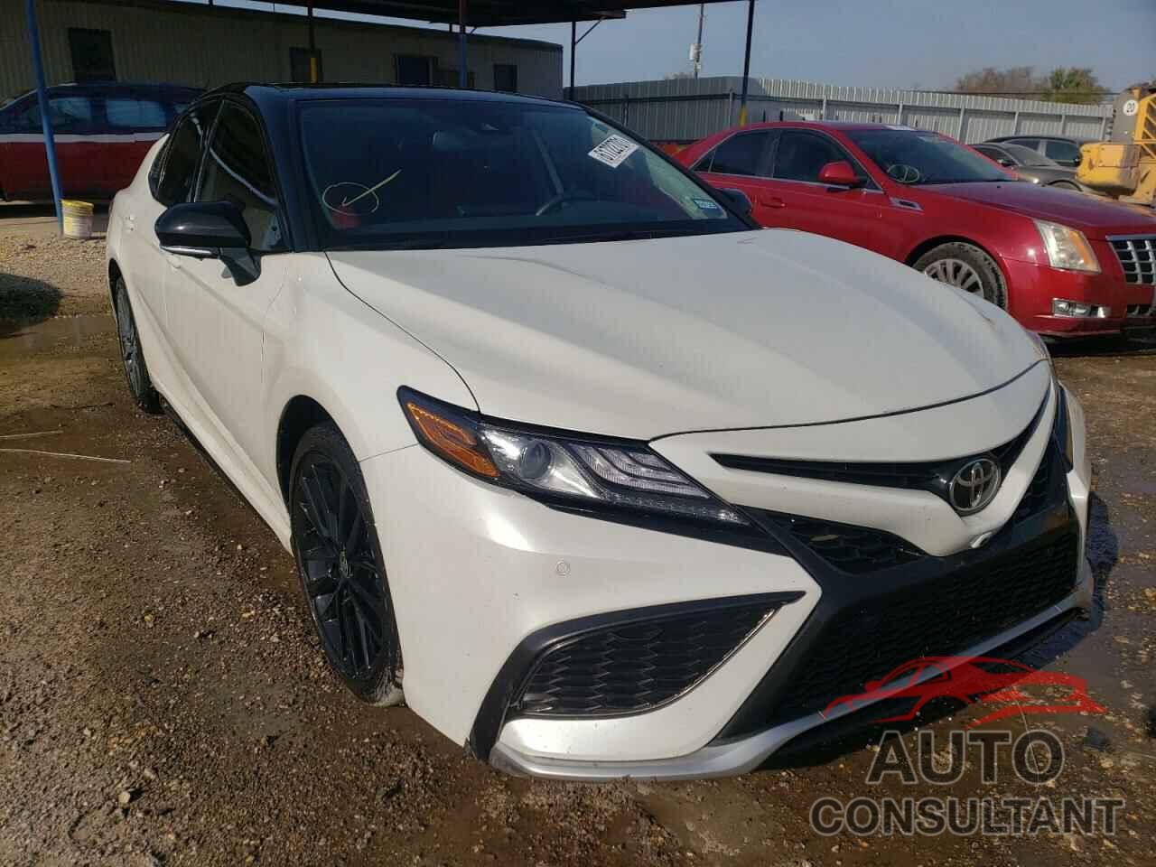TOYOTA CAMRY 2021 - 4T1KZ1AK0MU054302