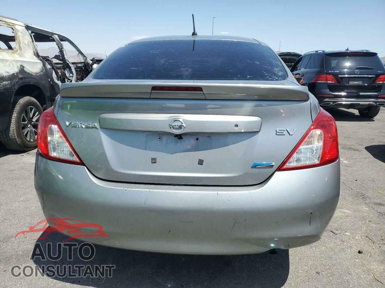 NISSAN VERSA 2013 - 3N1CN7AP1DL855871