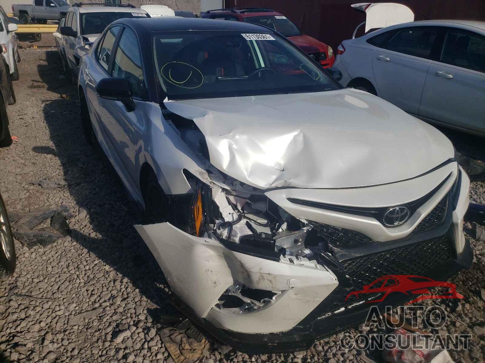 TOYOTA CAMRY 2021 - 4T1KZ1AK0MU047673