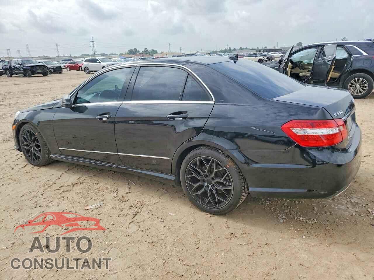 MERCEDES-BENZ E-CLASS 2010 - WDDHF8HB7AA085801