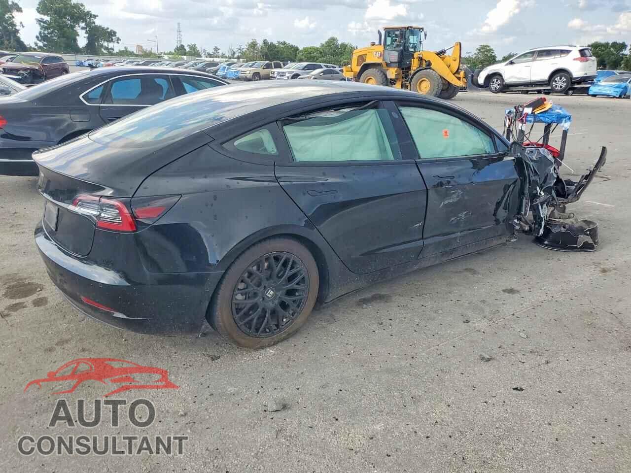 TESLA MODEL 3 2021 - 5YJ3E1EA1MF082673