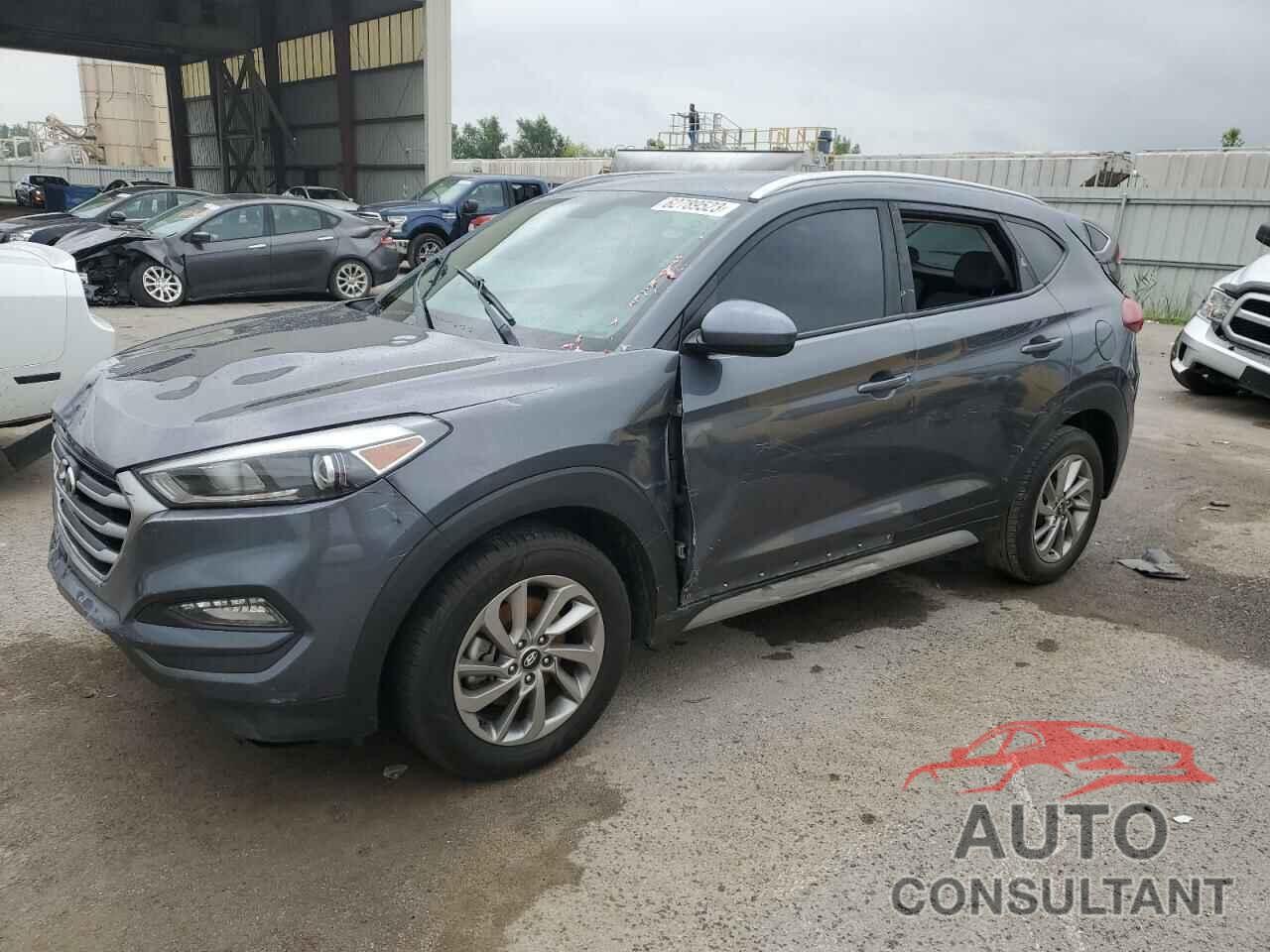 HYUNDAI TUCSON 2018 - KM8J3CA47JU683013