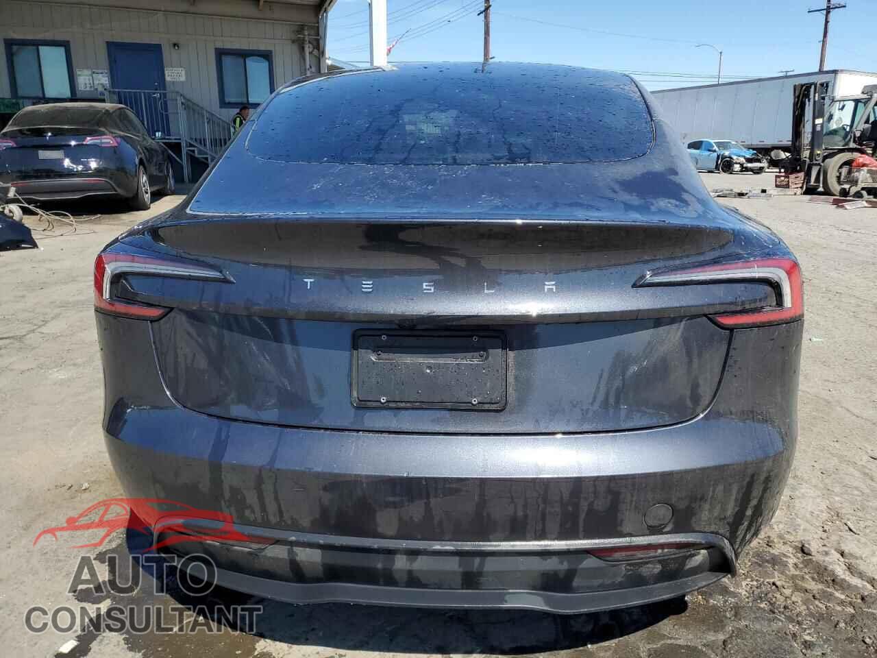 TESLA MODEL 3 2024 - 5YJ3E1EA3RF730926