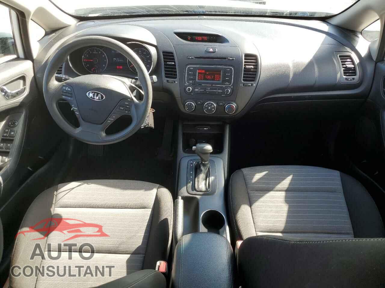 KIA FORTE 2016 - KNAFK5A85G5546552