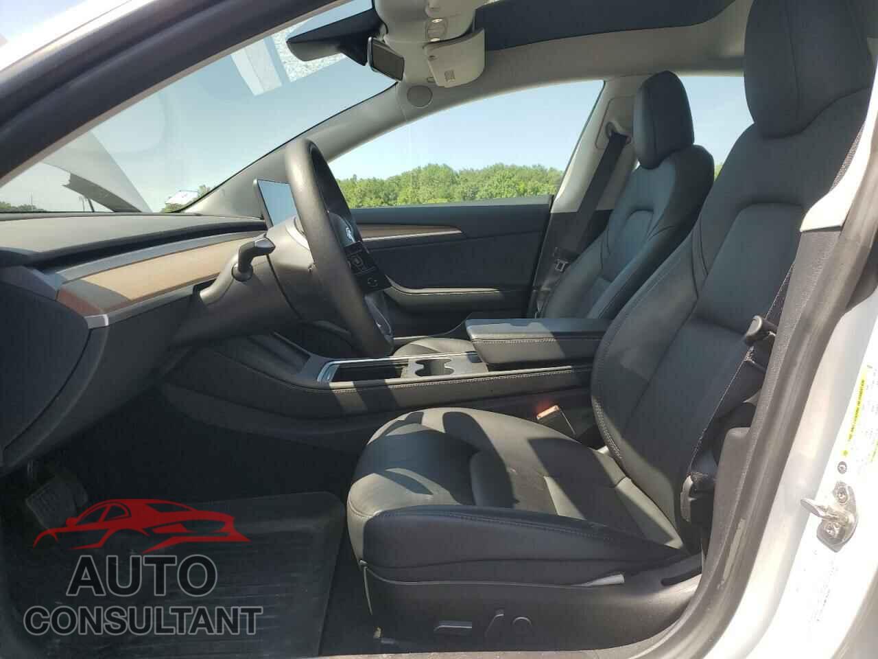 TESLA MODEL 3 2021 - 5YJ3E1EB3MF960886