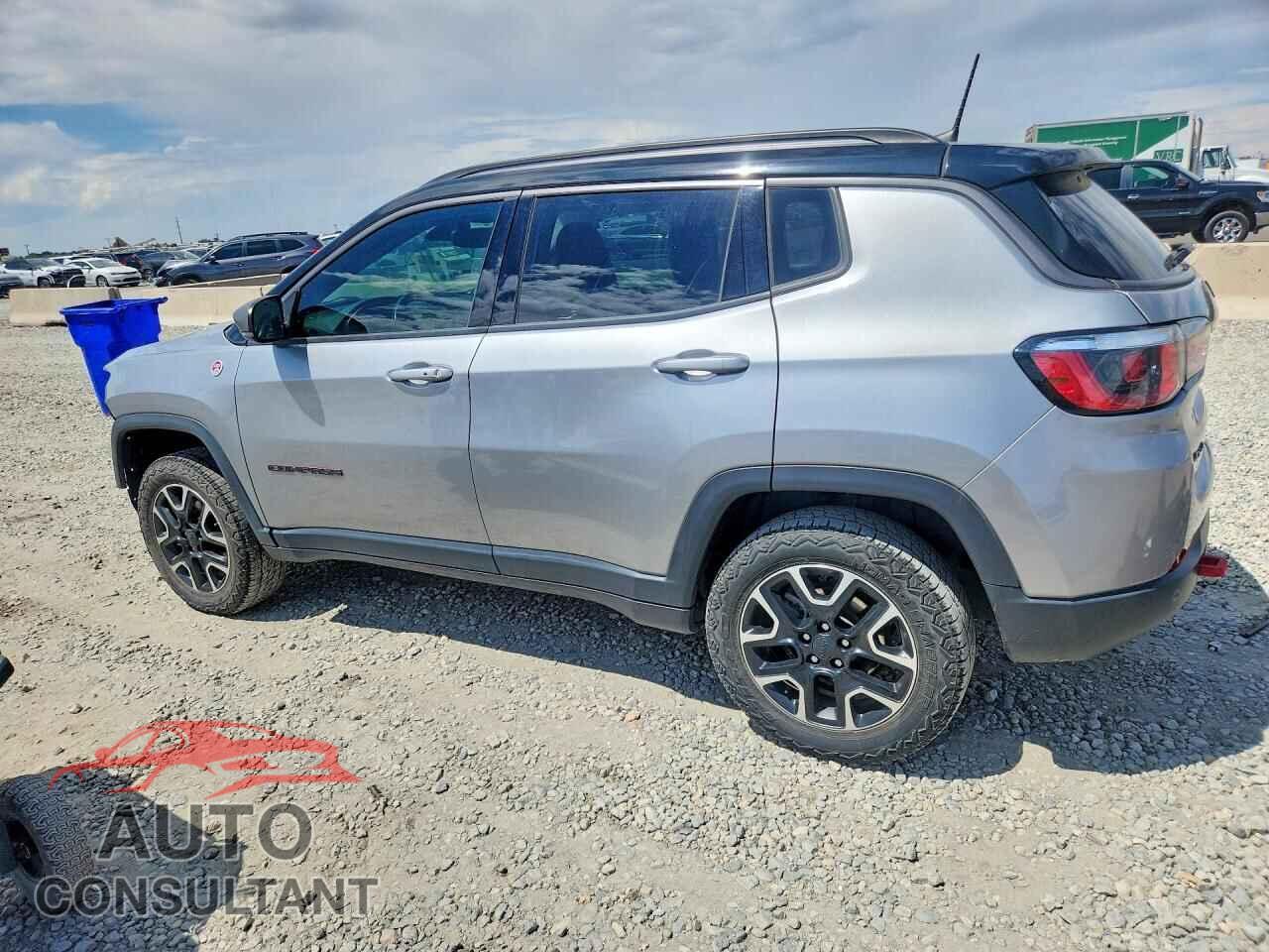 JEEP COMPASS 2019 - 3C4NJDDB2KT790395