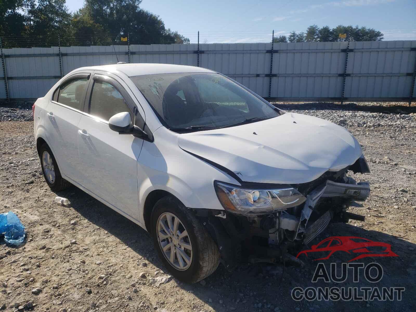 CHEVROLET SONIC 2020 - 1G1JD5SB1L4127351