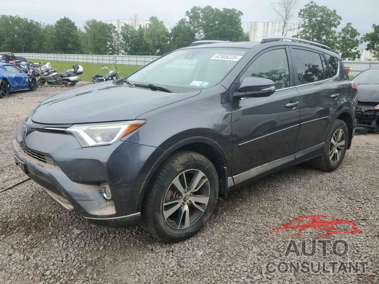 TOYOTA RAV4 2017 - JTMRFREV5HD211763