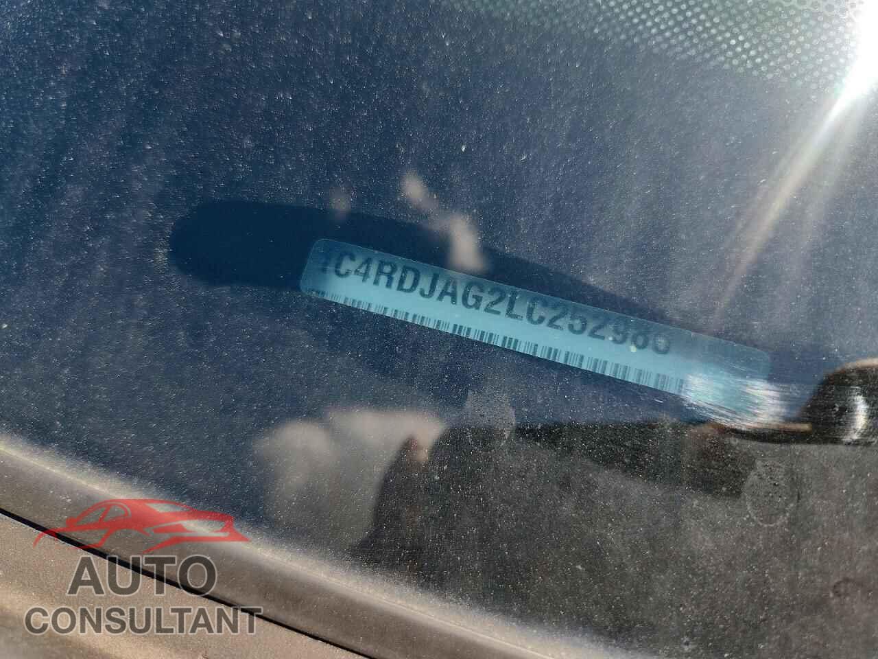 DODGE DURANGO 2020 - 1C4RDJAG2LC252980
