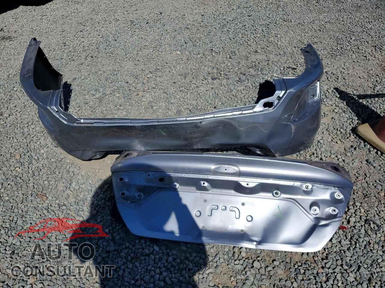 HONDA CIVIC 2017 - 19XFC2F70HE005980