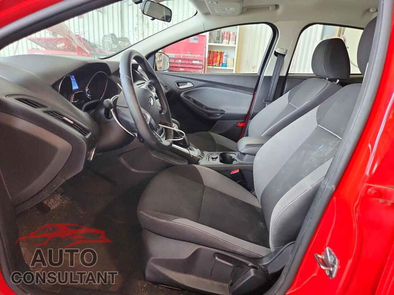 FORD FOCUS 2013 - 1FADP3F20DL274607