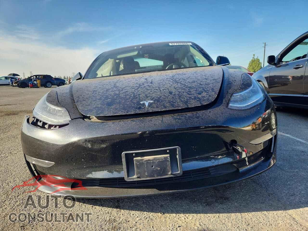 TESLA MODEL 3 2018 - 5YJ3E1EA0JF154572