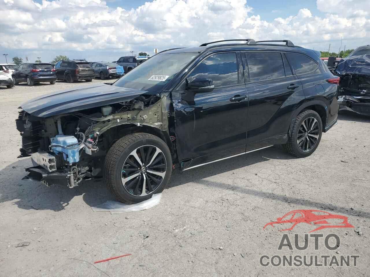 TOYOTA HIGHLANDER 2021 - 5TDJZRBH2MS094516