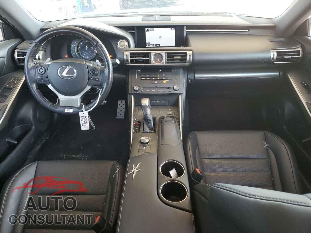LEXUS IS 2016 - JTHBA1D29G5024302