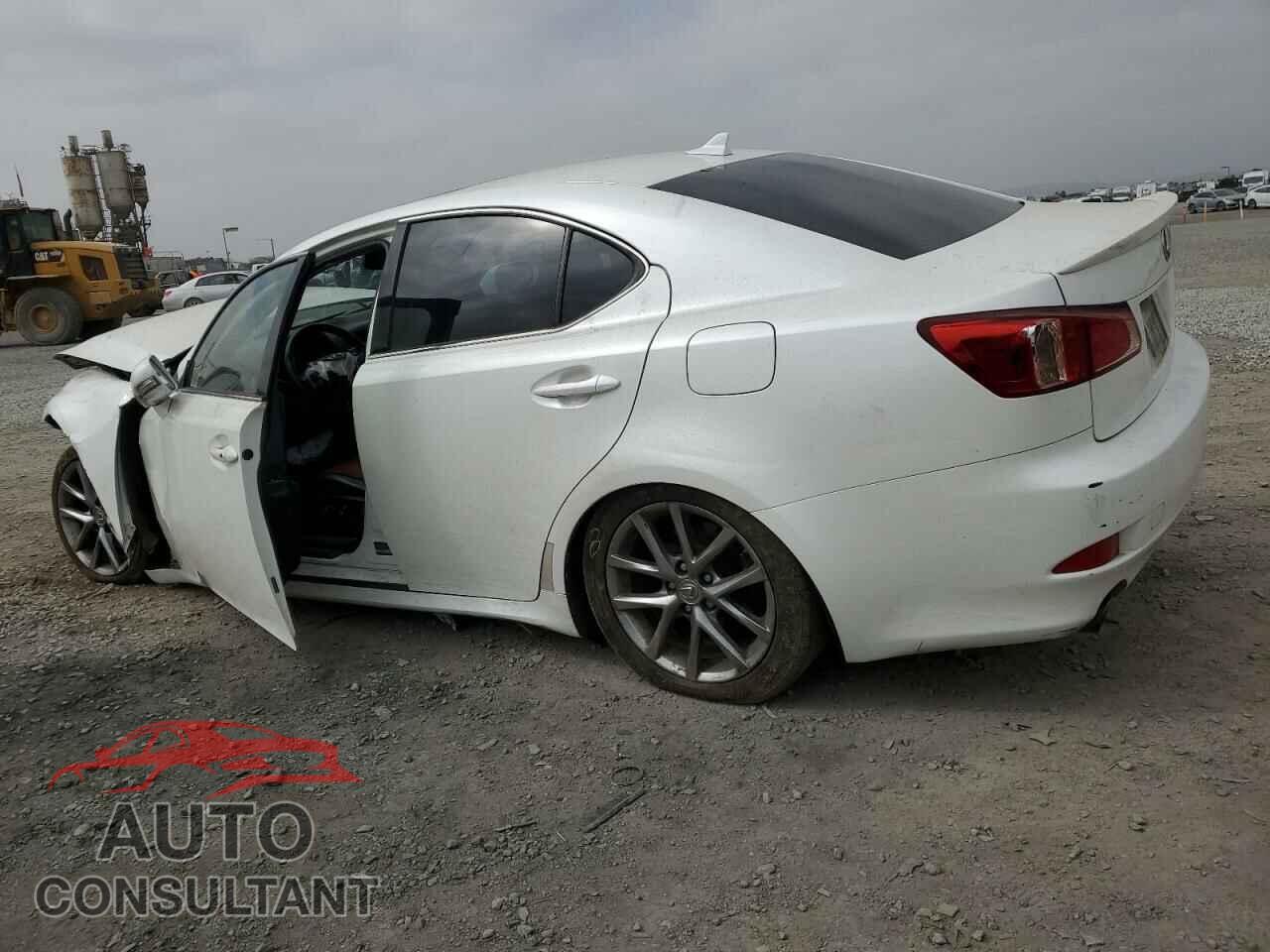LEXUS IS 2013 - JTHBF5C23D5190028