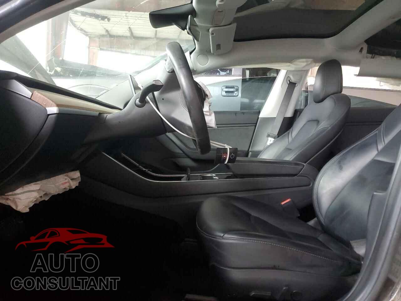 TESLA MODEL 3 2018 - 5YJ3E1EA6JF070109