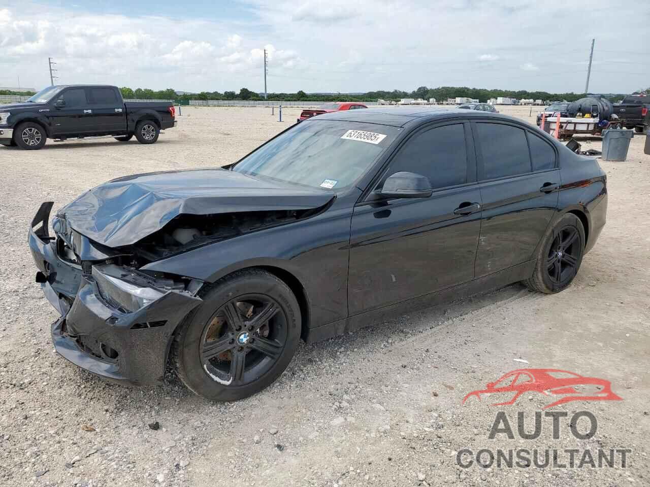 BMW 3 SERIES 2013 - WBA3B3C5XDF538608