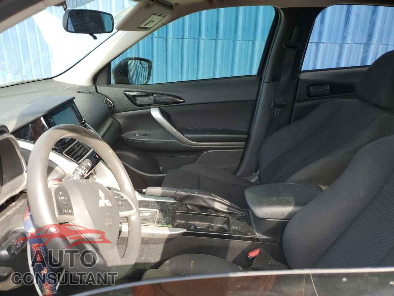 MITSUBISHI ECLIPSE 2019 - JA4AT3AA6KZ029631