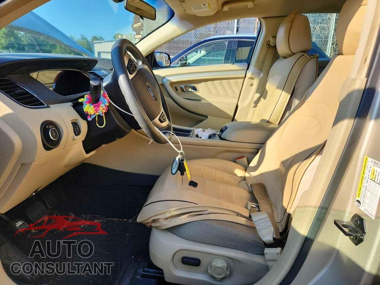 FORD TAURUS 2017 - 1FAHP2D87HG138766