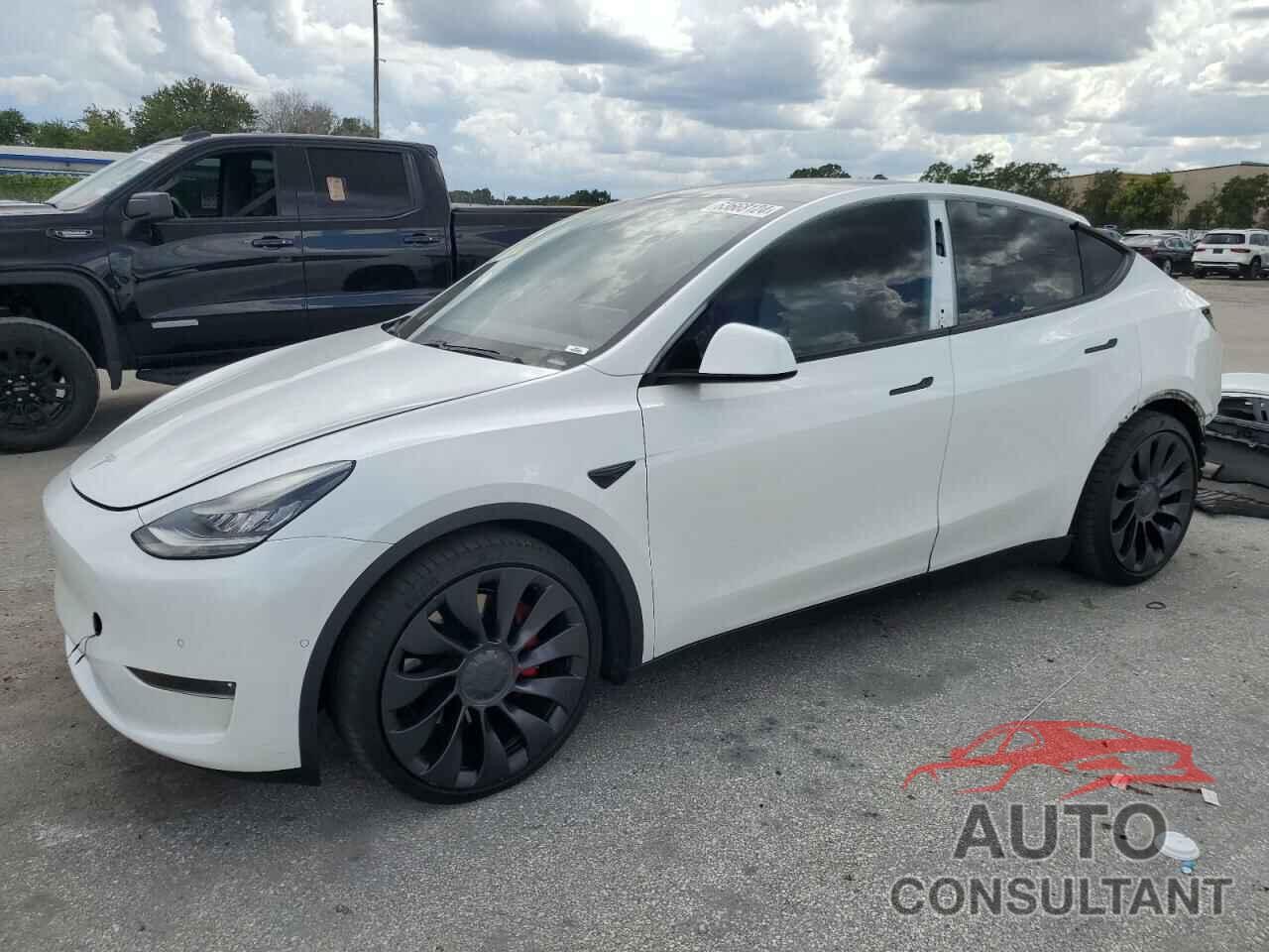 TESLA MODEL Y 2020 - 5YJYGDEF8LF025673