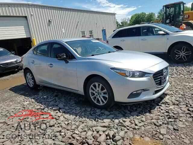 MAZDA 3 2017 - 3MZBN1U79HM120134