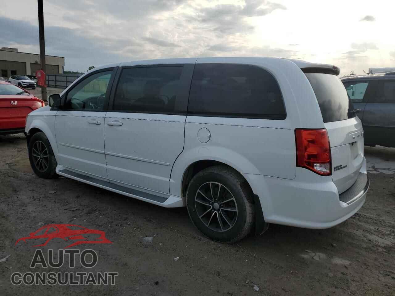 DODGE CARAVAN 2015 - 2C4RDGCG8FR703860