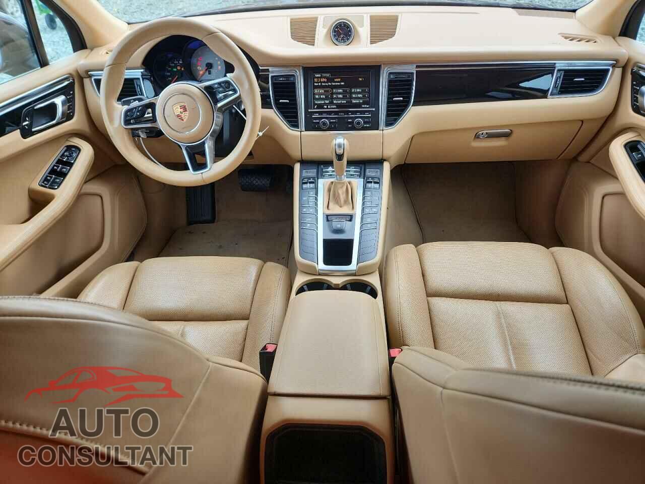 PORSCHE MACAN 2015 - WP1AB2A55FLB71000