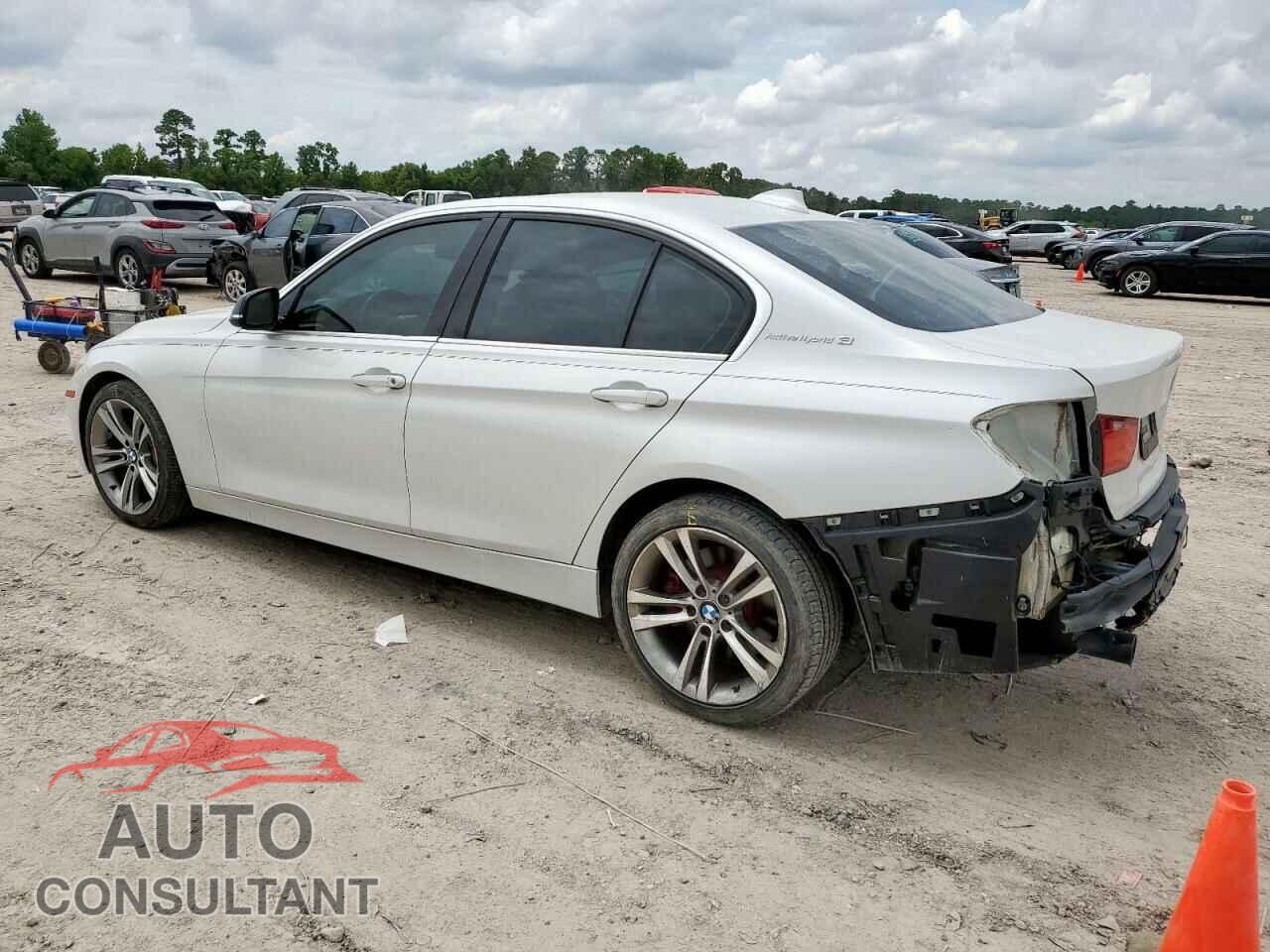BMW 1 SERIES 2013 - WBA3F9C50DF145417