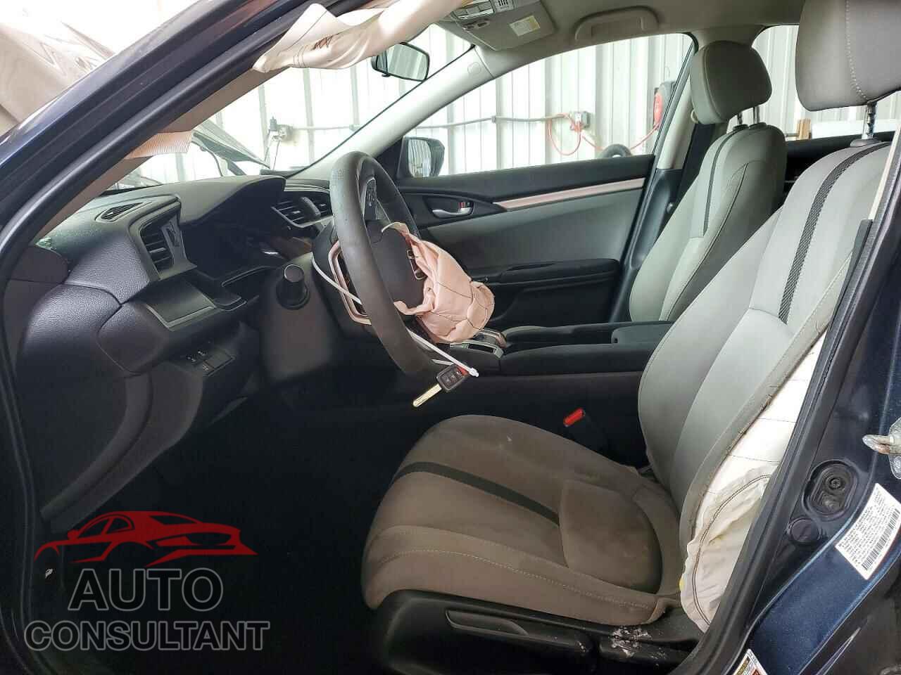HONDA CIVIC 2019 - 2HGFC2F63KH508245