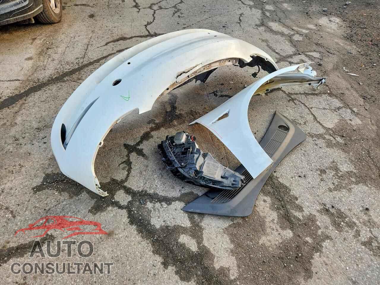 TESLA MODEL 3 2022 - 5YJ3E1EA8NF113273