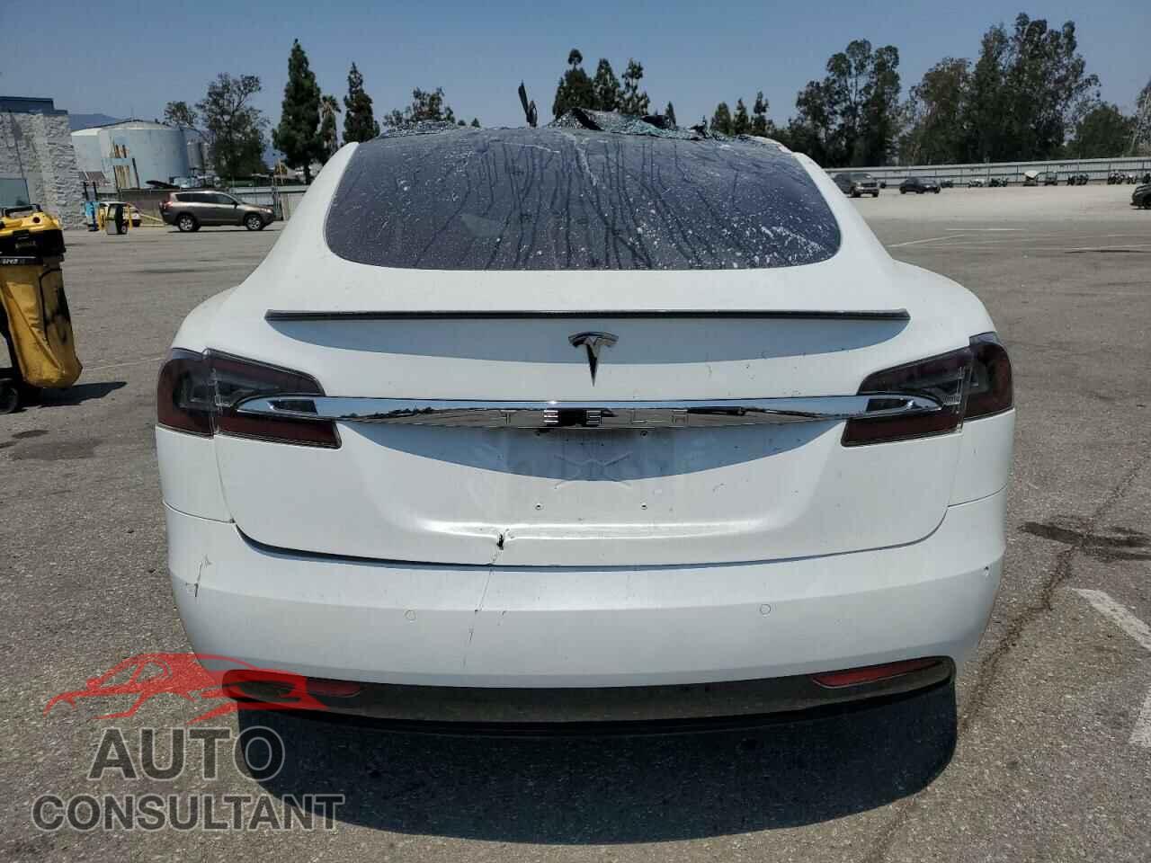 TESLA MODEL S 2019 - 5YJSA1E46KF331354