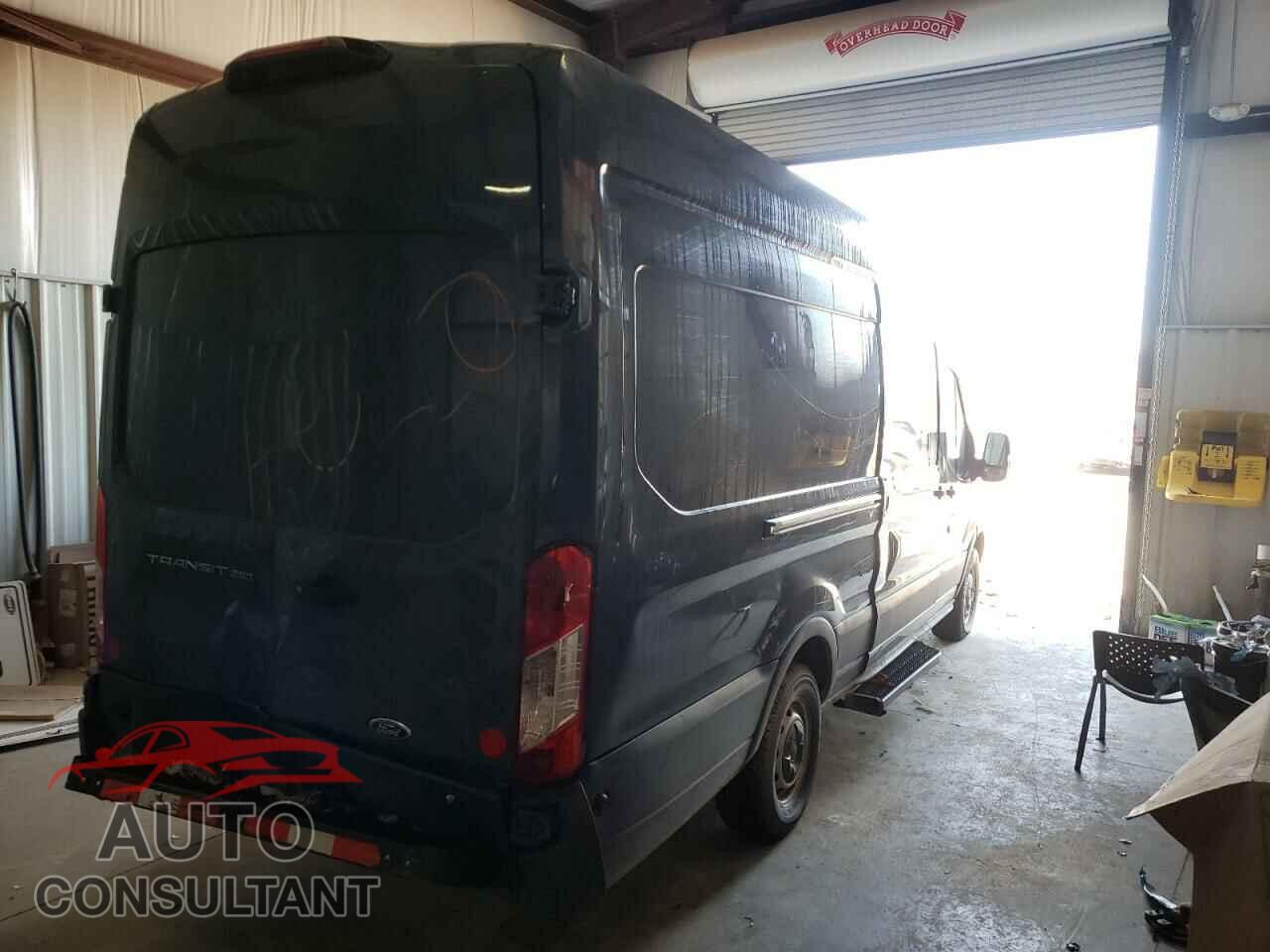 FORD TRANSIT CO 2019 - 1FTYR3XM0KKB50667