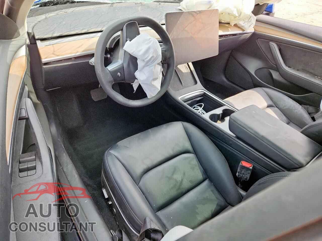 TESLA MODEL 3 2023 - 5YJ3E1EA7PF656844