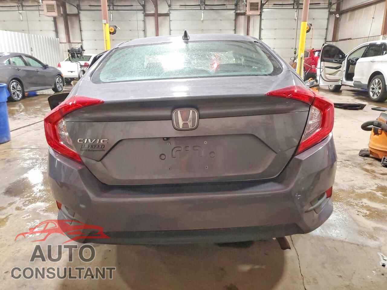 HONDA CIVIC 2017 - 2HGFC2F77HH565629