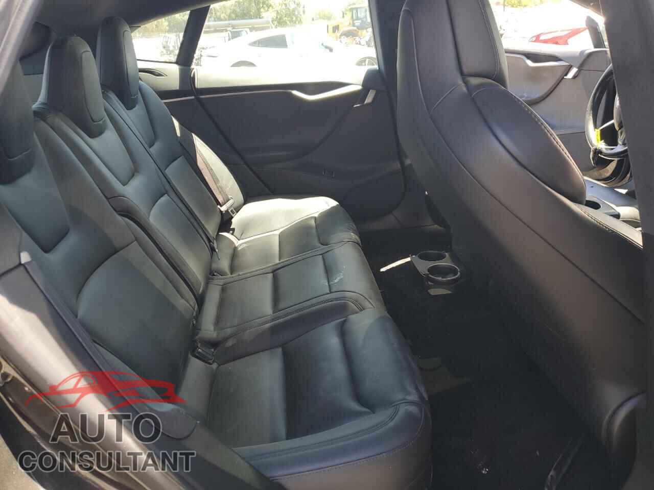TESLA MODEL S 2018 - 5YJSA1E2XJF280678