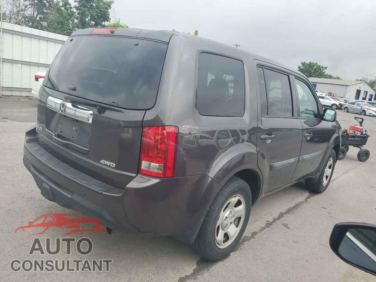 HONDA PILOT 2013 - 5FNYF4H23DB077936