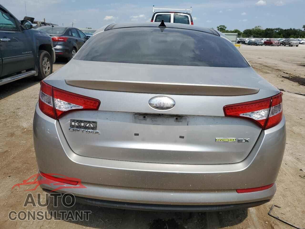 KIA OPTIMA 2013 - KNAGM4AD2D5041800